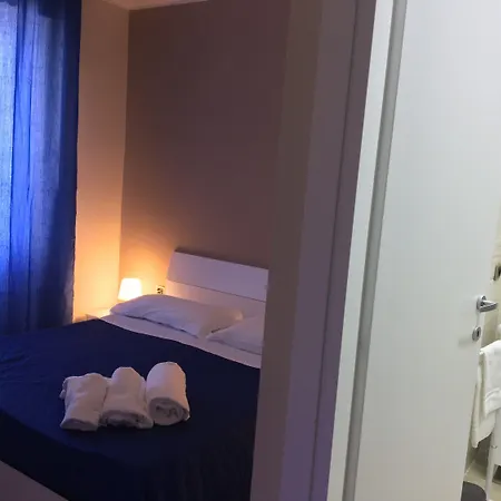 Metropolitan Bed & Breakfast Naples