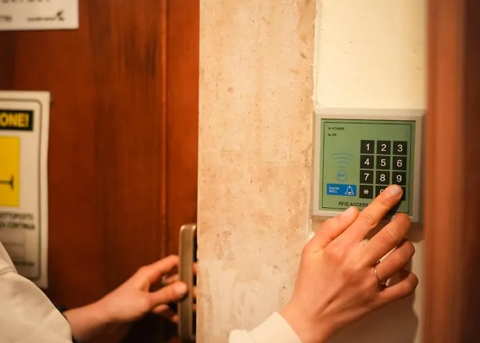 Metropolitan Nápoles