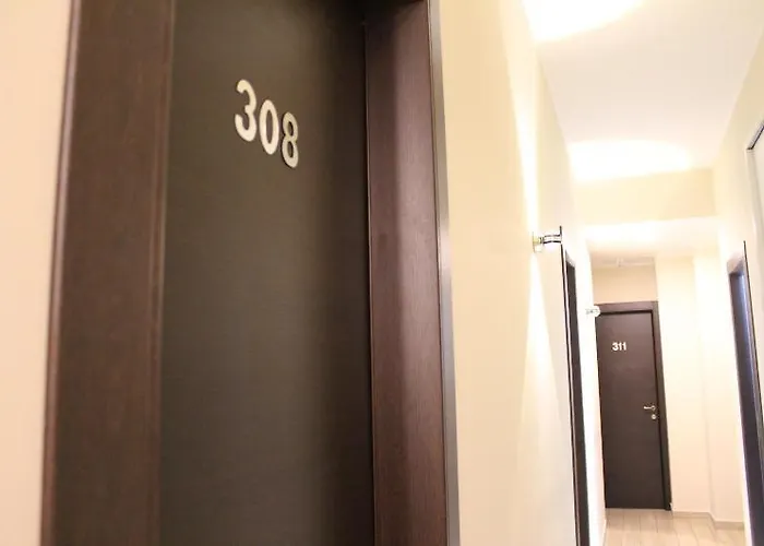 Metropolitan 3* Неаполь