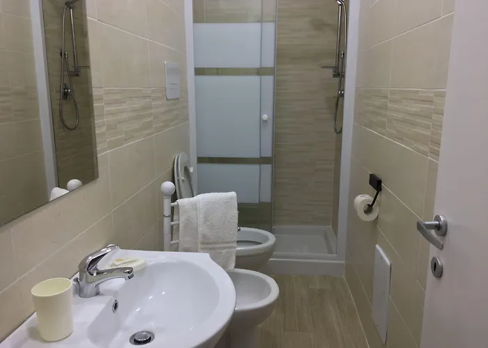 Metropolitan Неаполь