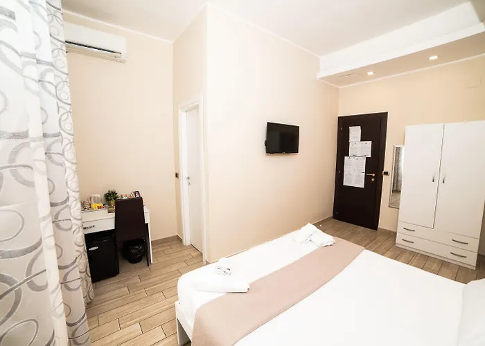 Metropolitan 3* Nápoles