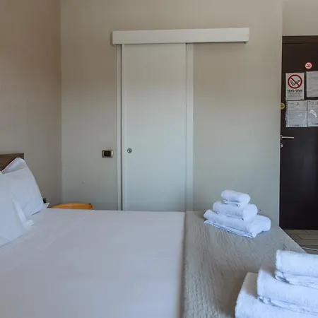 Metropolitan Bed and breakfast 3*