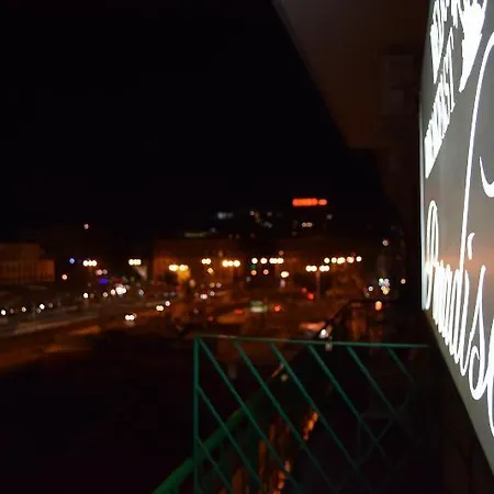 Metropolitan فندق مبيت وإفطار 3*