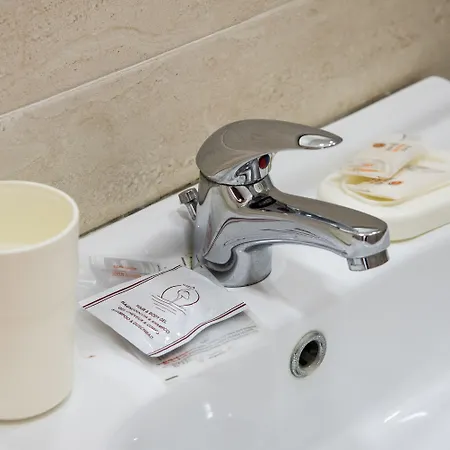 فندق مبيت وإفطار Metropolitan